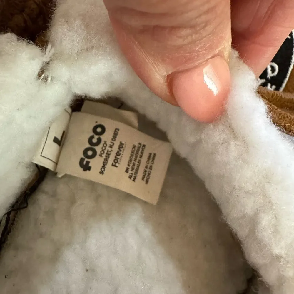 FOCO Raiders Brown and White Slippers for Kids